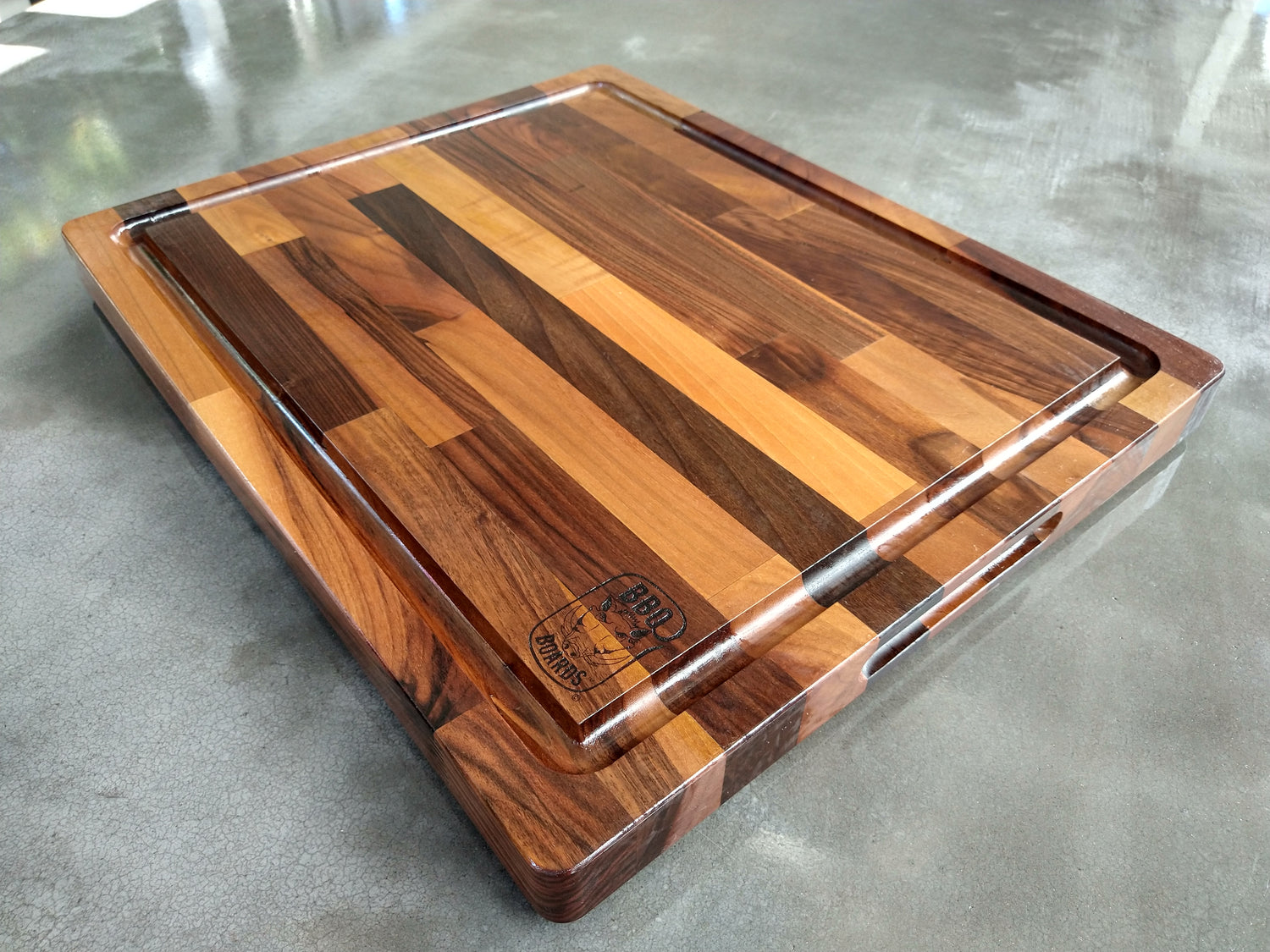 Single-Sided, Rubber Feet, Machined Handles