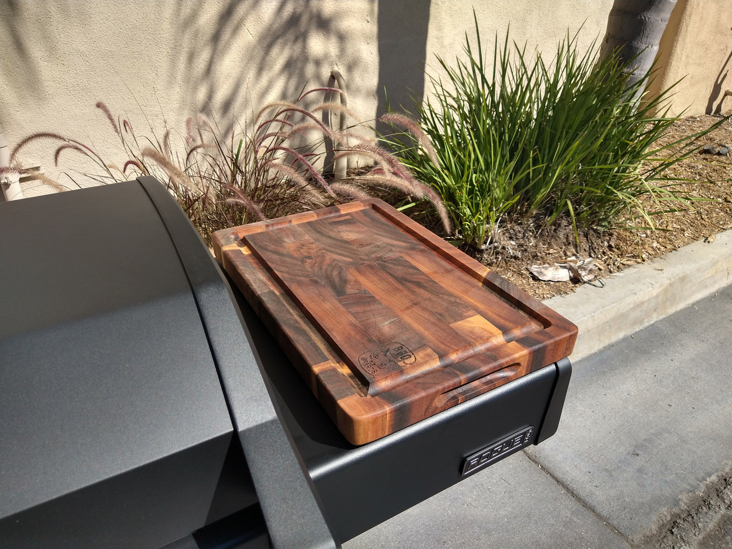 BBQ Boards®, Napoleon Rogue PRO Griddle Side Board