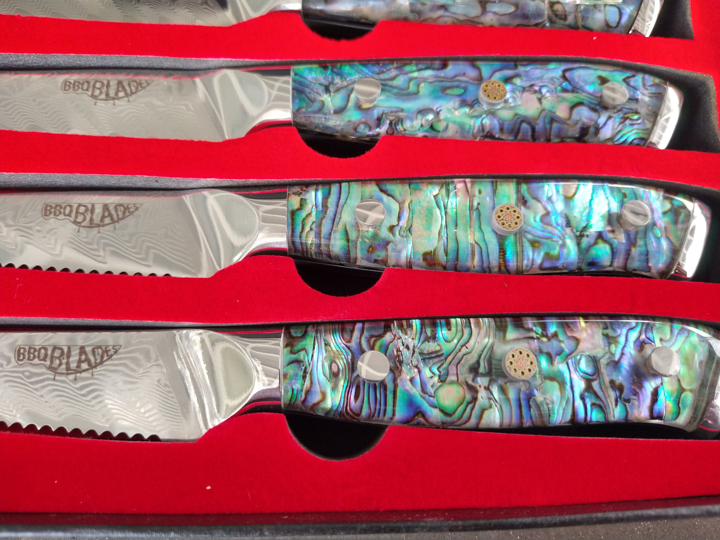 BBQ Blades™ Steak Knife Set