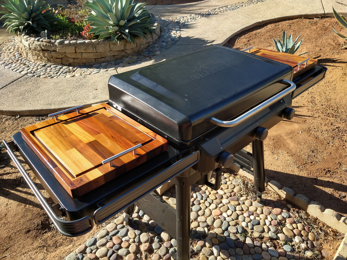 BBQ Boards®, Traeger Flatrock Side Boards (Sold As A Matching Pair)