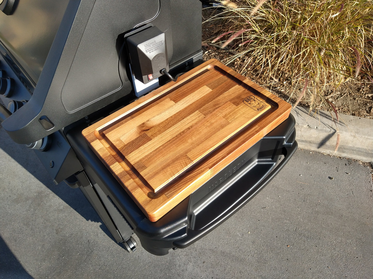 BBQ Boards®, Napoleon Prestige 500 Side Board