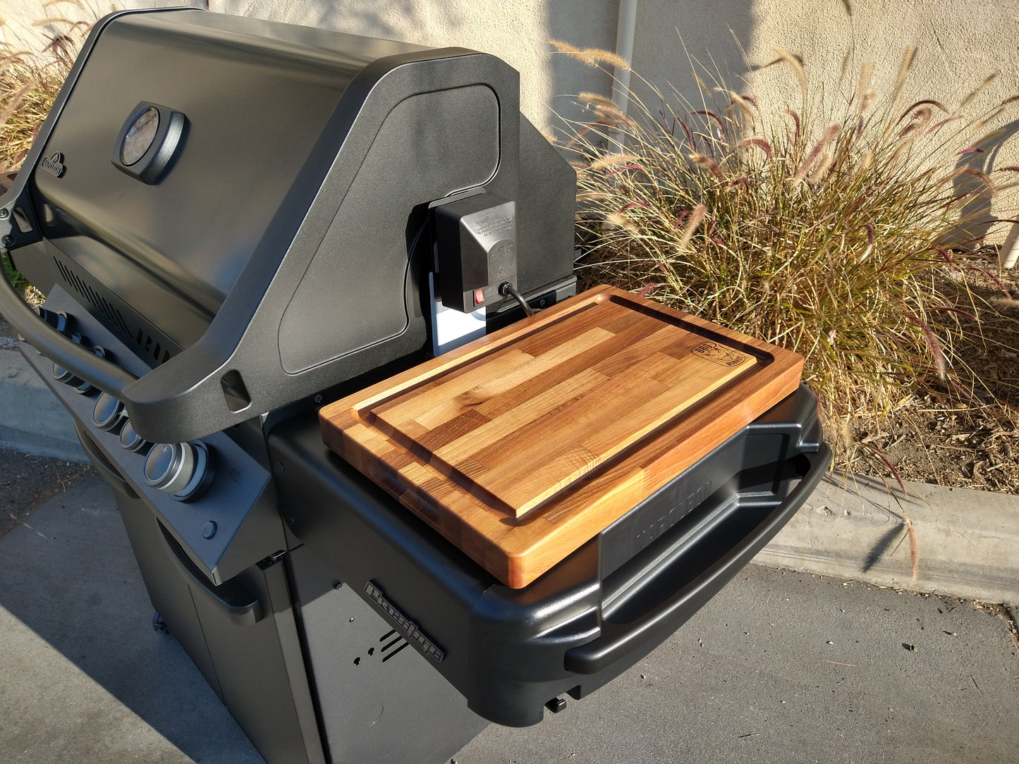 BBQ Boards®, Napoleon Prestige 500 Side Board