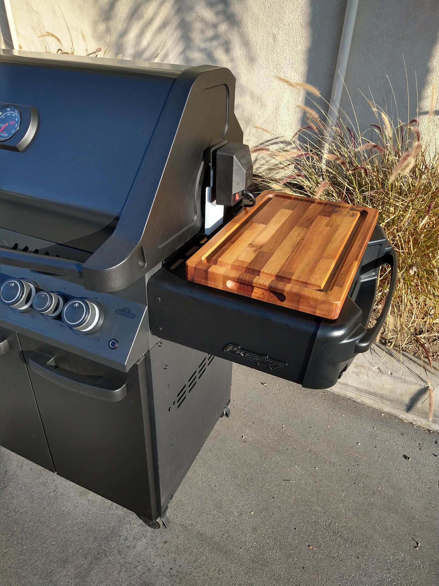 BBQ Boards®, Napoleon Prestige 500 Side Board