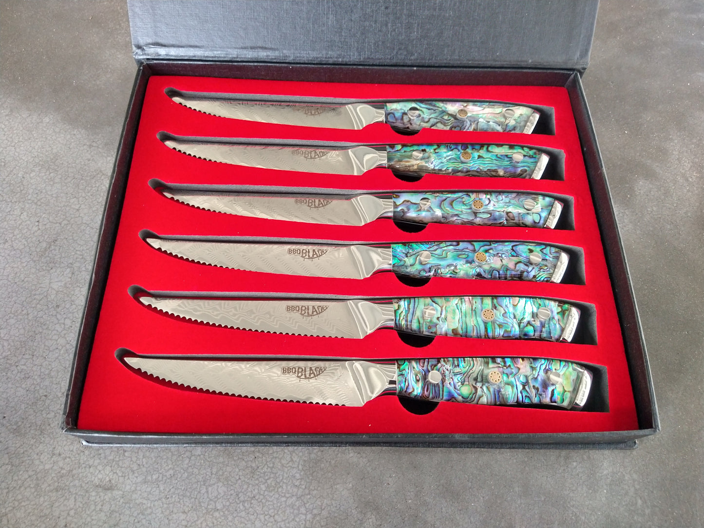 BBQ Blades™ Steak Knife Set