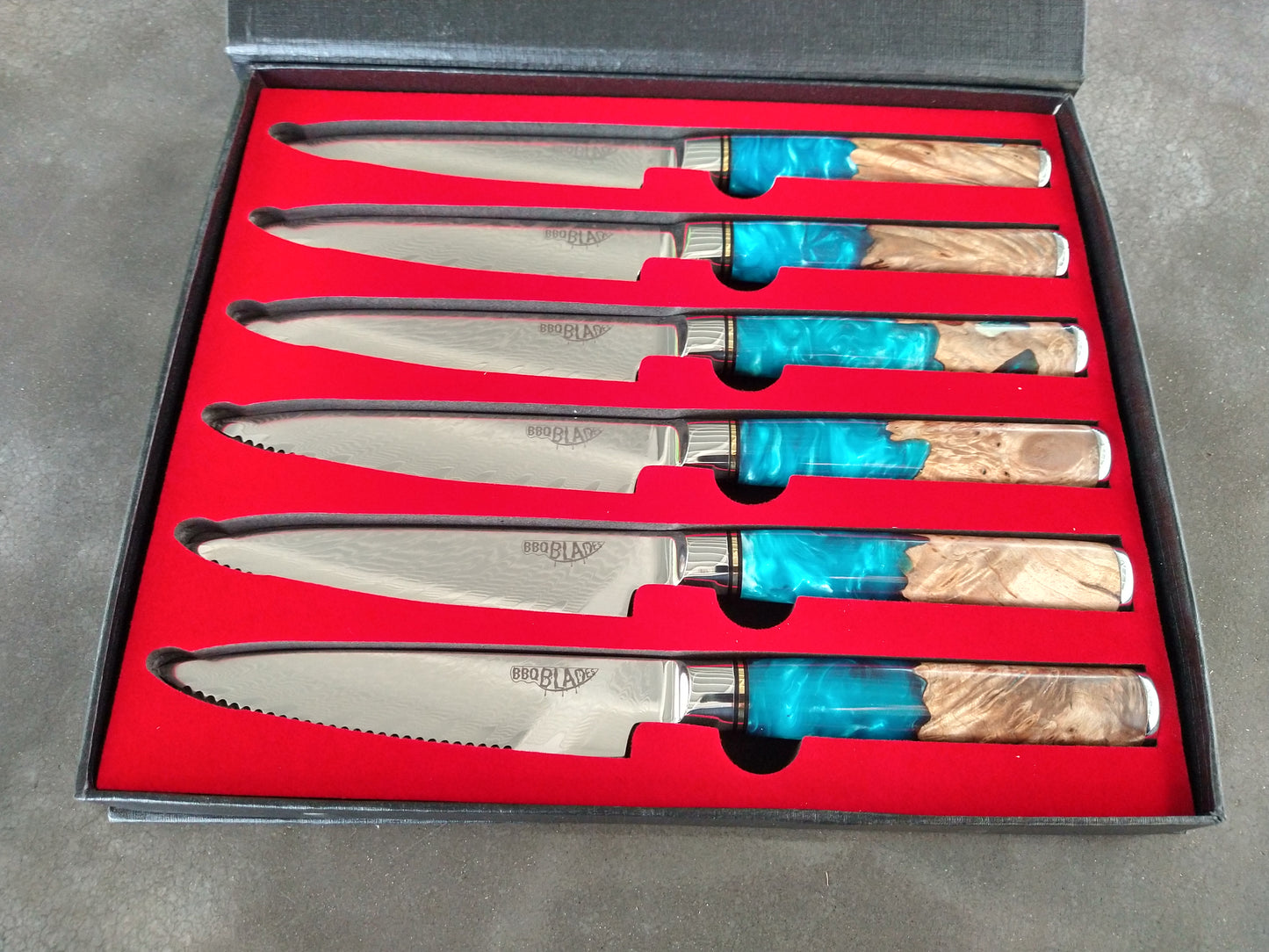 BBQ Blades™ Steak Knife Set