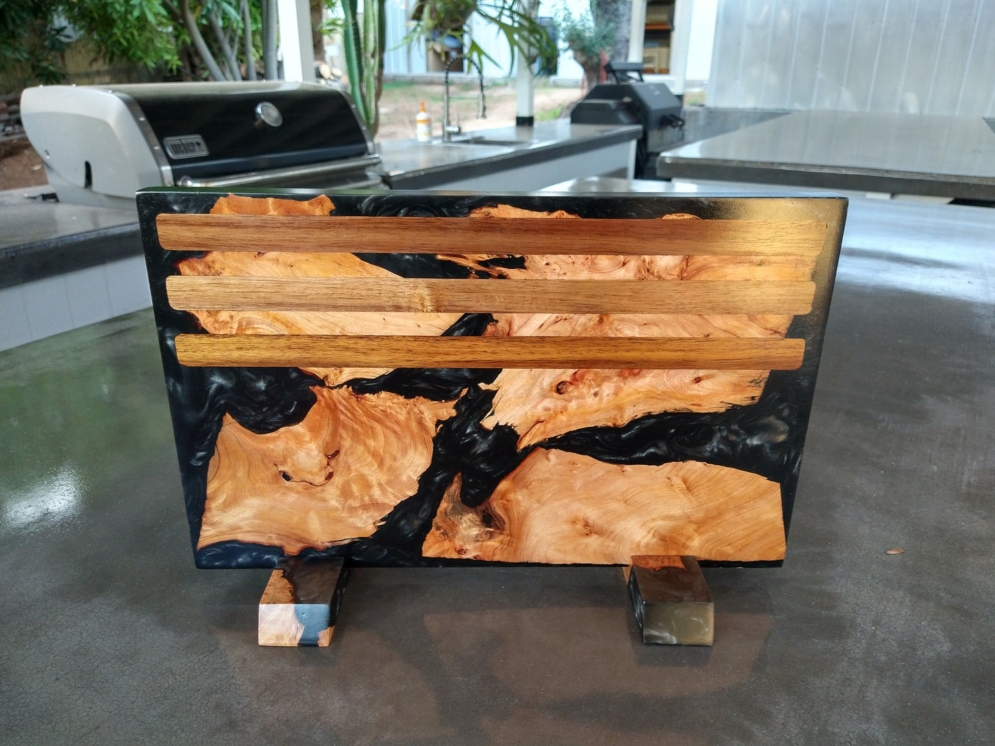 BBQ Blades™ Magnetic Blade Block