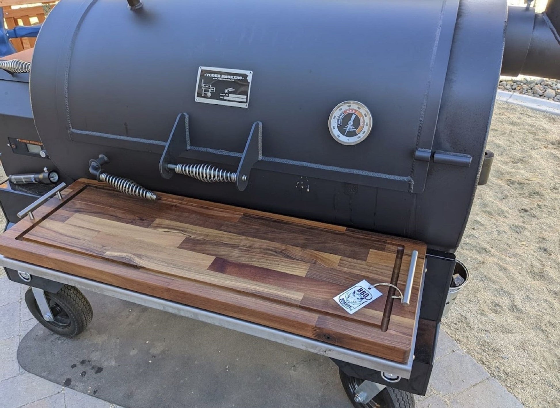 My New Yoder YS1500s Smoker - Assembly & Burn In 